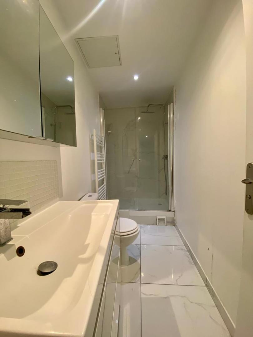 Appartement Familial Proche Saint-Lazarre - 6P Paryż Zewnętrze zdjęcie